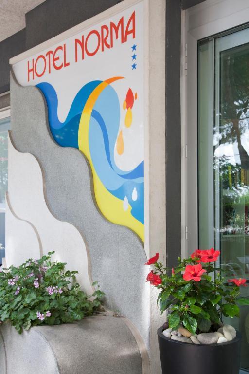 Hotel Norma Misano Adriatico Exterior foto